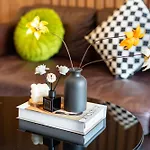 Elegant 2 Bedroom- Good Location- Yolohomesaigon- Terra