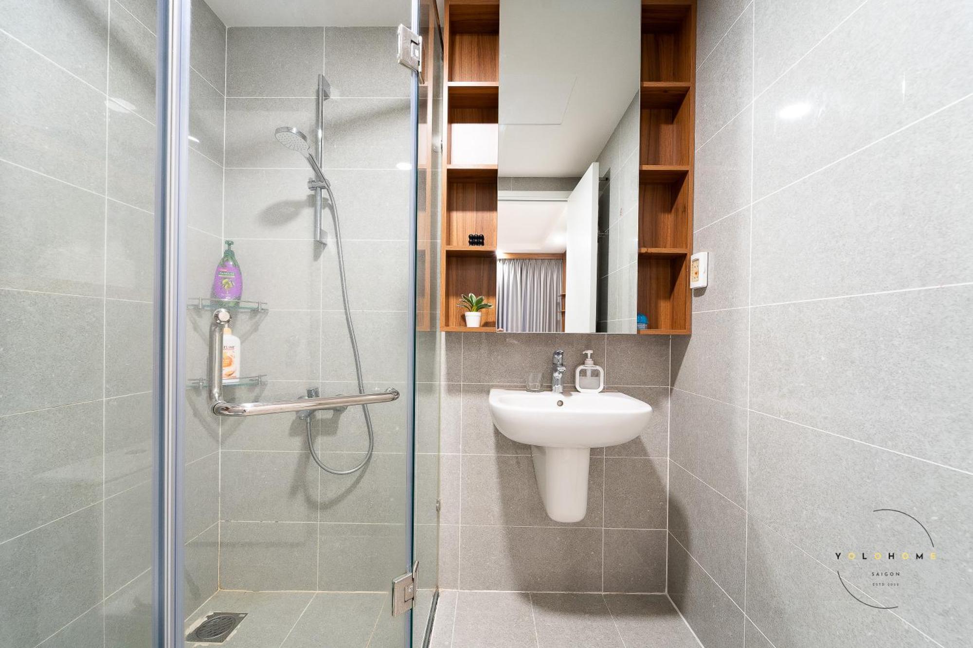 Elegant 2 Bedroom- Good Location- Yolohomesaigon- Terra Ho Chi Minh City